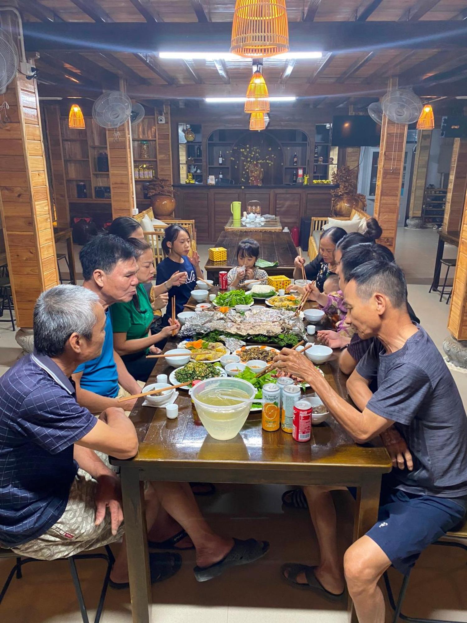 Nam Thia Homestay イエンバイ エクステリア 写真